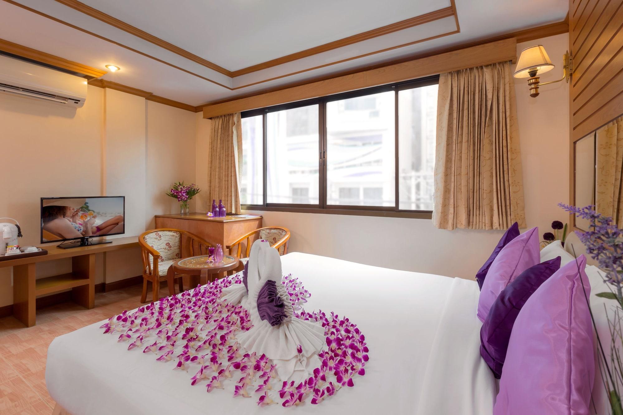 Bangkok Residence Patong Extérieur photo
