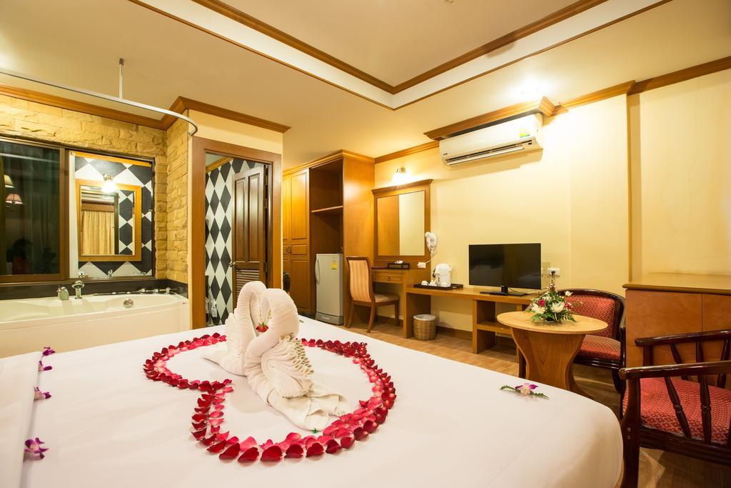 Bangkok Residence Patong Extérieur photo